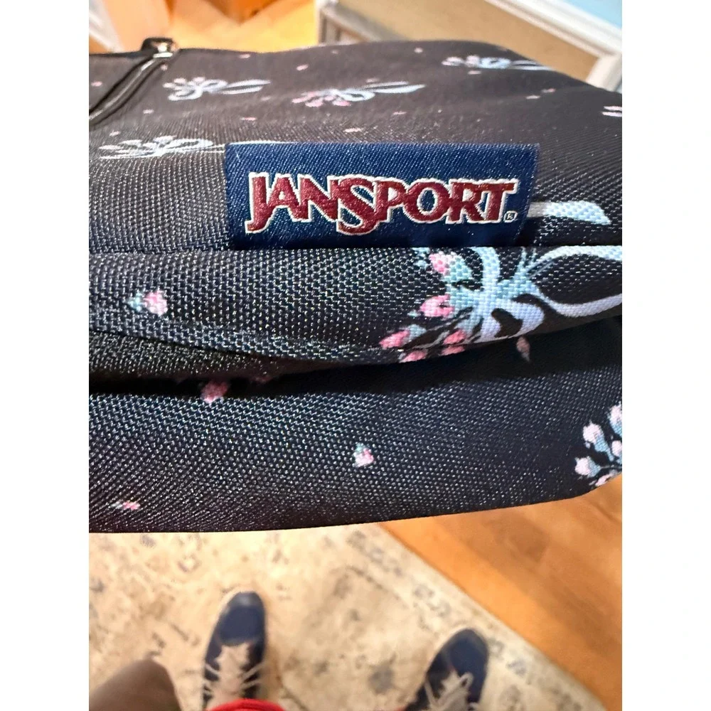 JanSport Lunch Break Insulated Lunch Bag Black Bows Pink Floral Coquette Print